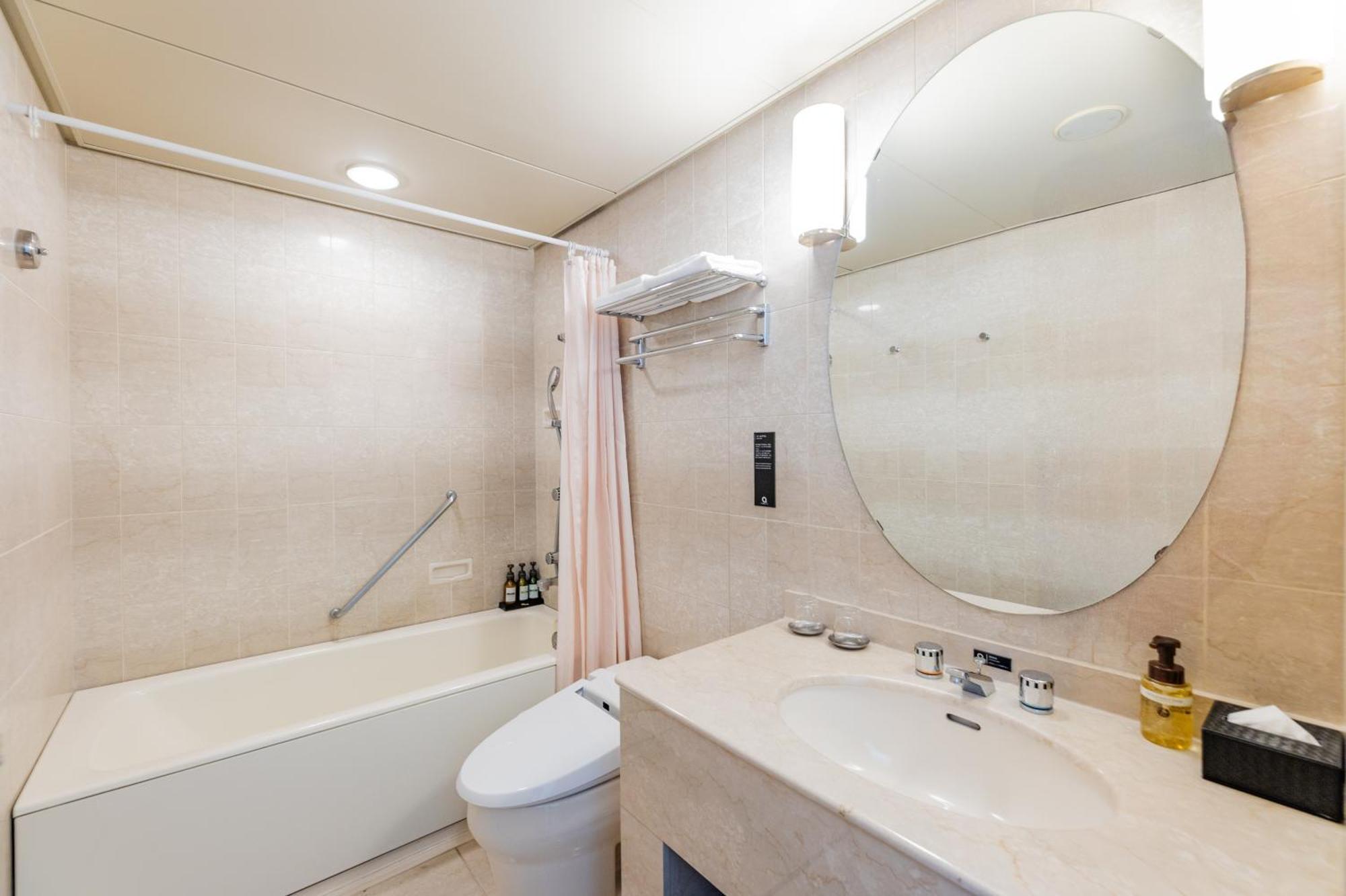 The Qube Hotel Čiba Pokoj fotografie
